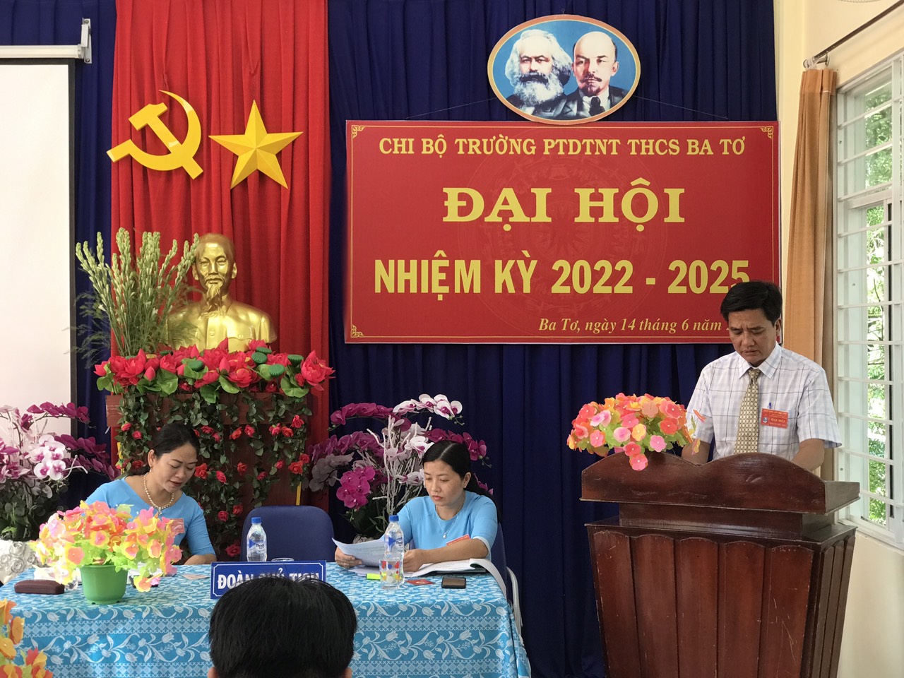 Đại hội Chi bộ Trường PTDTNT THCS Ba Tơ nhiệm kỳ 2022-2025