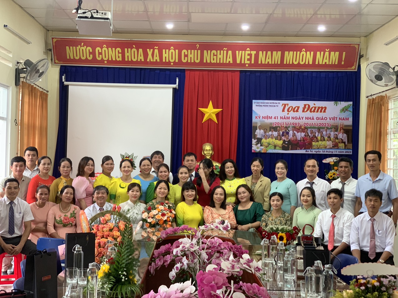 Kỉ niệm 41 năm ngày nhà giáo Việt Nam 20/11